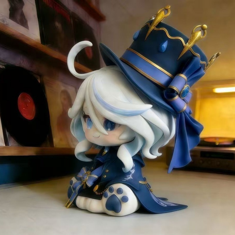 Graziosa Mini Figurina di Furi - Art Craft New Year recensione e prezzo